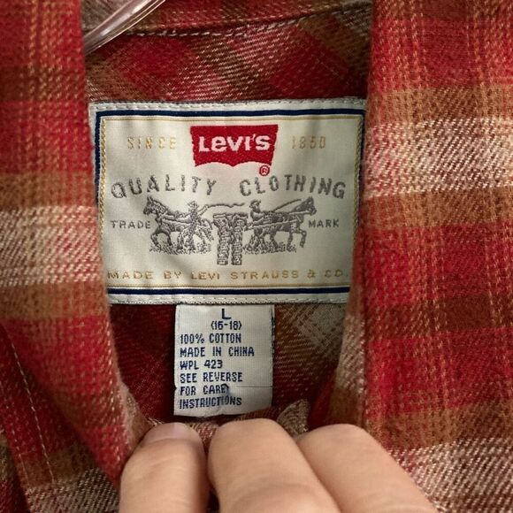 Levi’s long sleeve red plaid button up flannel shirt big boys L 16/18 NEW - Picture 6 of 7